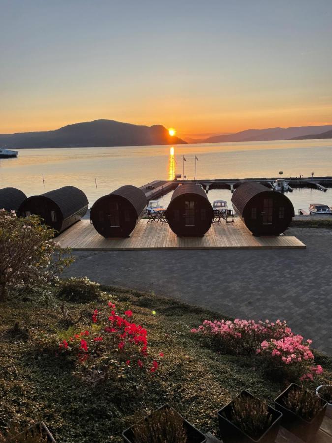 Smaken Av Ryfylke Event As Overnatting, Bygningen Drives Ikke Som Hotell Hjelmeland 外观 照片