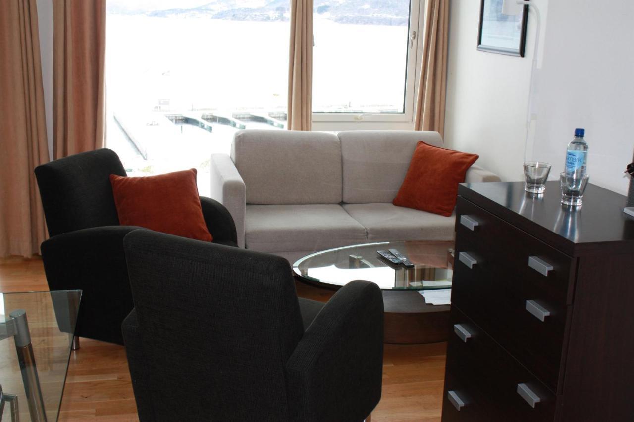 Smaken Av Ryfylke Event As Overnatting, Bygningen Drives Ikke Som Hotell Hjelmeland 外观 照片